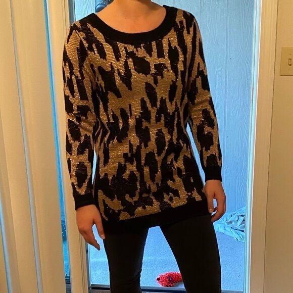 Minkpink, women’s leopard, open back pullover long sleeve sweater size small - Picture 1 of 5